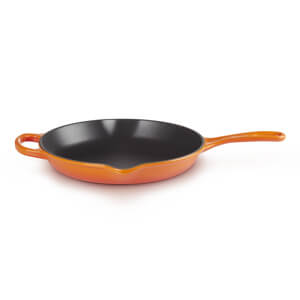 Le Creuset Signature Volcanic Cast Iron Skillet with Metal Handle 26cm